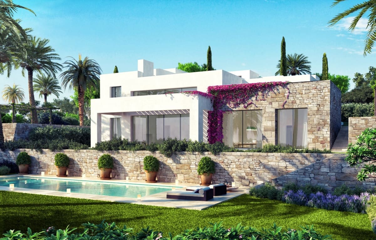 6 bedroom Villa for sale in Casares with pool - € 4,600,000 (Ref: 5382106)