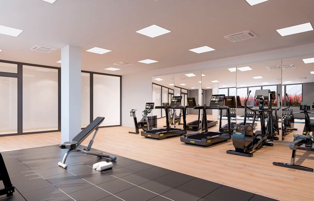 2 bedroom Penthouse for sale in Fuengirola with pool garage - € 659,500 (Ref: 5382204)