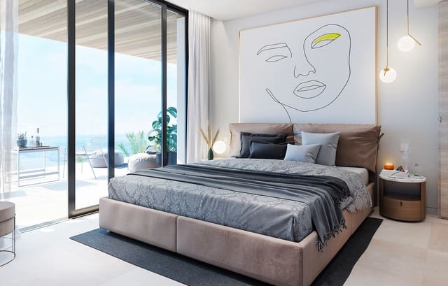 2 bedroom Penthouse for sale in Fuengirola with pool garage - € 699,500 (Ref: 5382204)