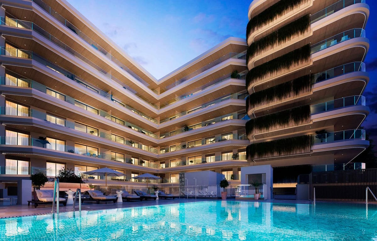 3 bedroom Beach Apartment for sale in Fuengirola with pool garage - € 1,051,500 (Ref: 5382407)