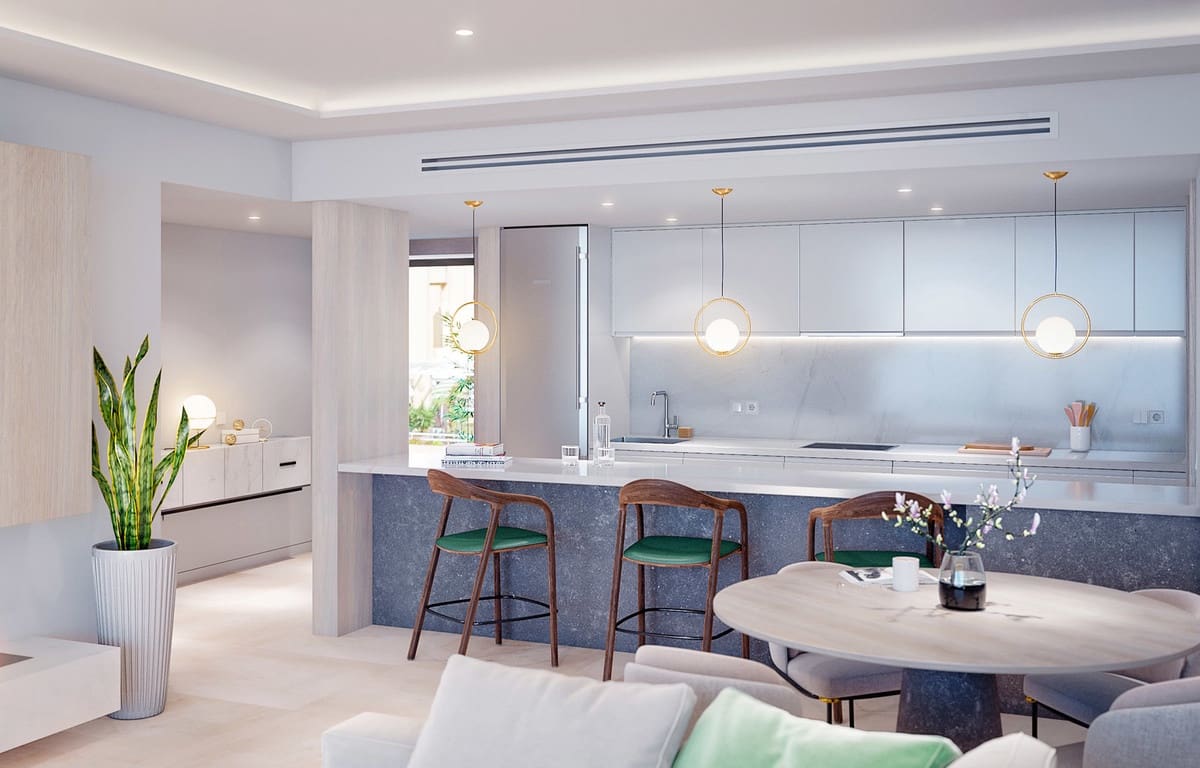 3 bedroom Beach Apartment for sale in Fuengirola with pool garage - € 1,051,500 (Ref: 5382407)