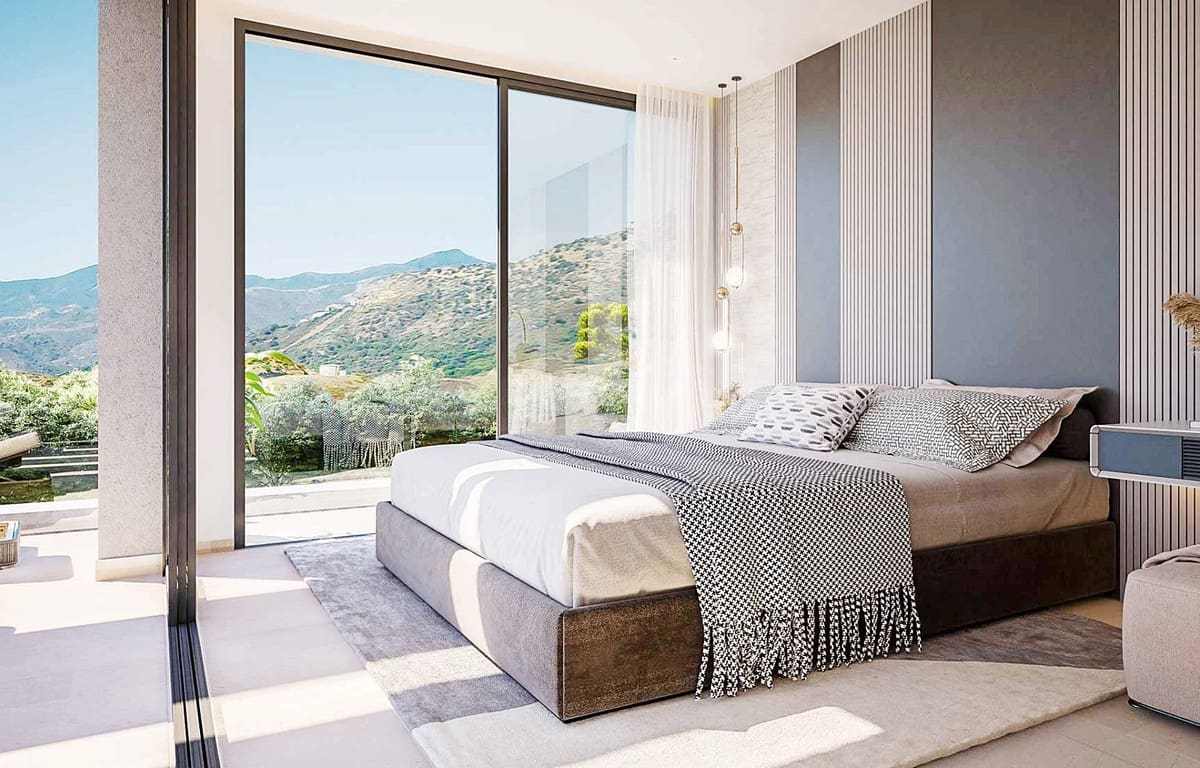 4 bedroom Villa for sale in Benahavis with pool garage - € 2,650,000 (Ref: 6211889)