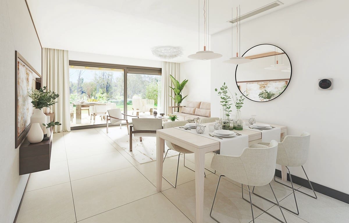 3 sypialnia Penthouse na sprzedaż w Nueva Andalucia z basenem garażem - 950 000 € (Ref: 6231118)