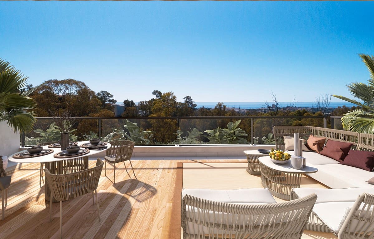 3 sypialnia Penthouse na sprzedaż w Nueva Andalucia z basenem garażem - 950 000 € (Ref: 6231118)