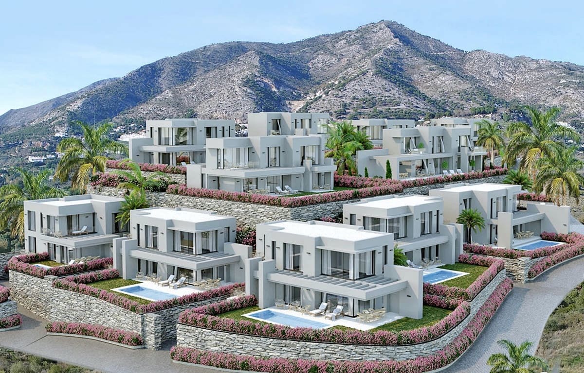 4 bedroom Villa for sale in Mijas with pool garage - € 1,975,000 (Ref: 6293266)