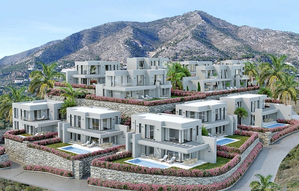 4 bedroom Villa for sale in Mijas with pool garage - € 1,975,000 (Ref: 6293266)