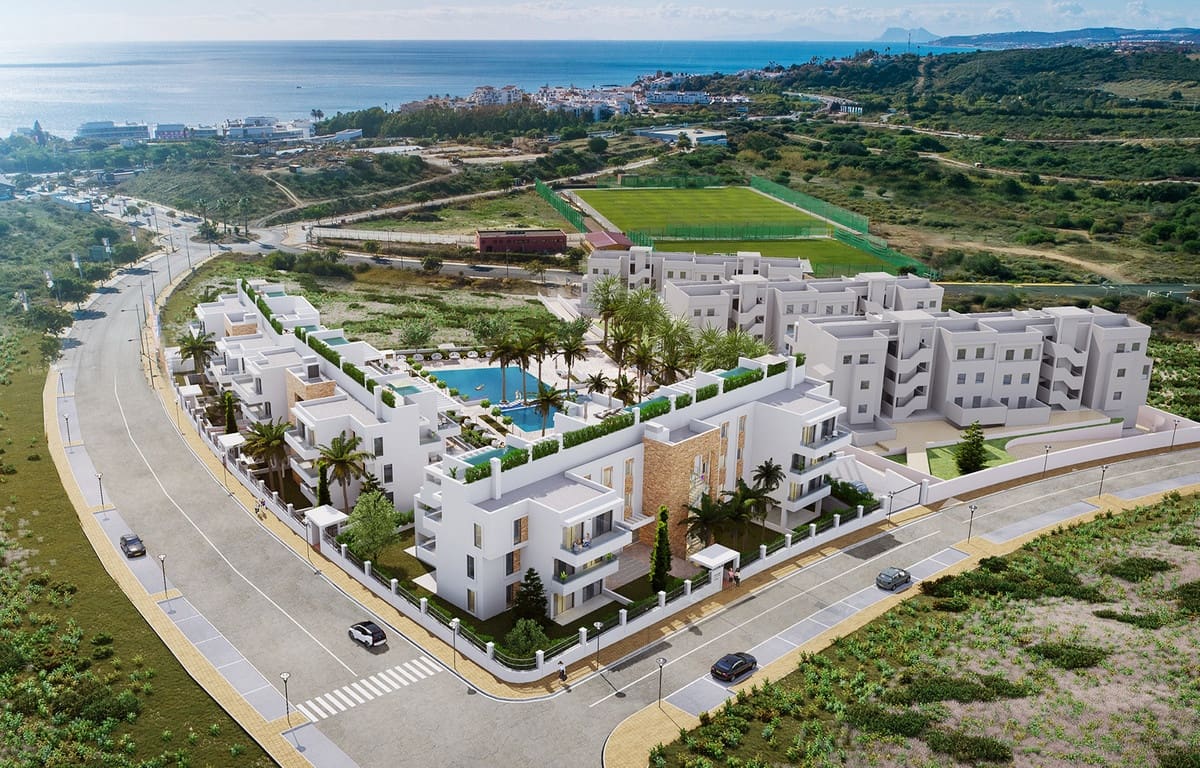 2 quarto Apartamento para venda em Estepona com piscina garagem - 975 000 € (Ref: 6320427)
