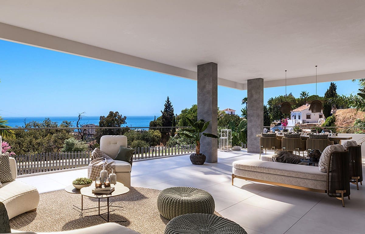 2 soveværelse Lejlighed til salg i Los Monteros med swimmingpool garage - € 525.000 (Ref: 6336732)