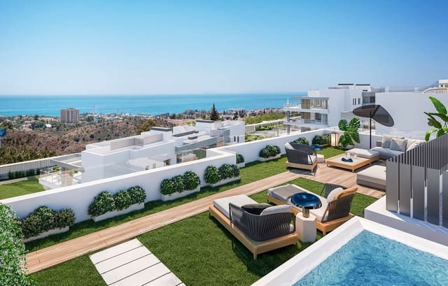 2 bedroom Apartment for sale in Los Monteros, Marbella with pool garage - € 585,000 (Ref: 6336732)