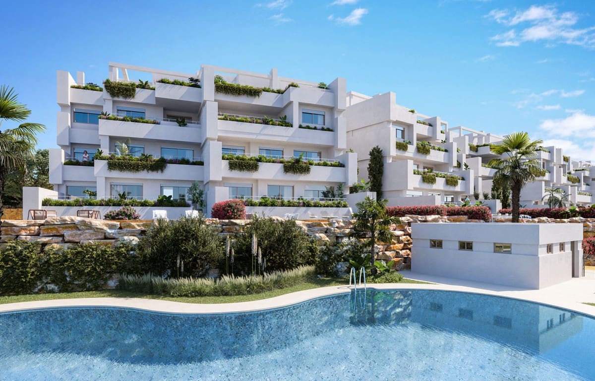 2 bedroom Apartment for sale in Estepona with pool garage - € 320,000 (Ref: 6346979)