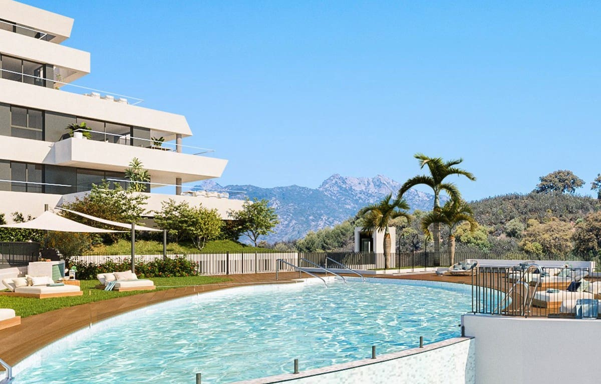 3 sypialnia Penthouse na sprzedaż w Marbella z garażem - 759 000 € (Ref: 6447174)