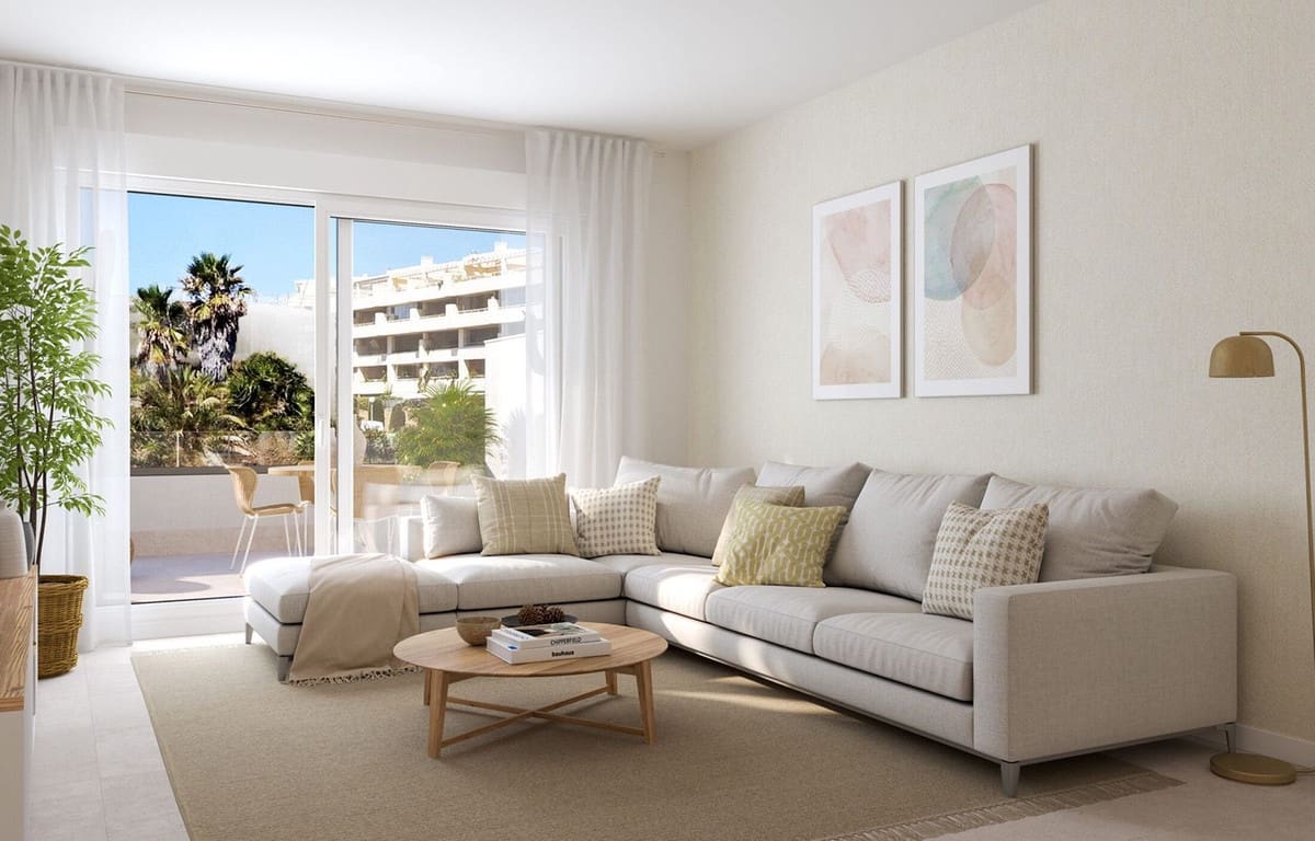 2 bedroom Apartment for sale in La Cala de Mijas with pool garage - € 425,300 (Ref: 6589135)