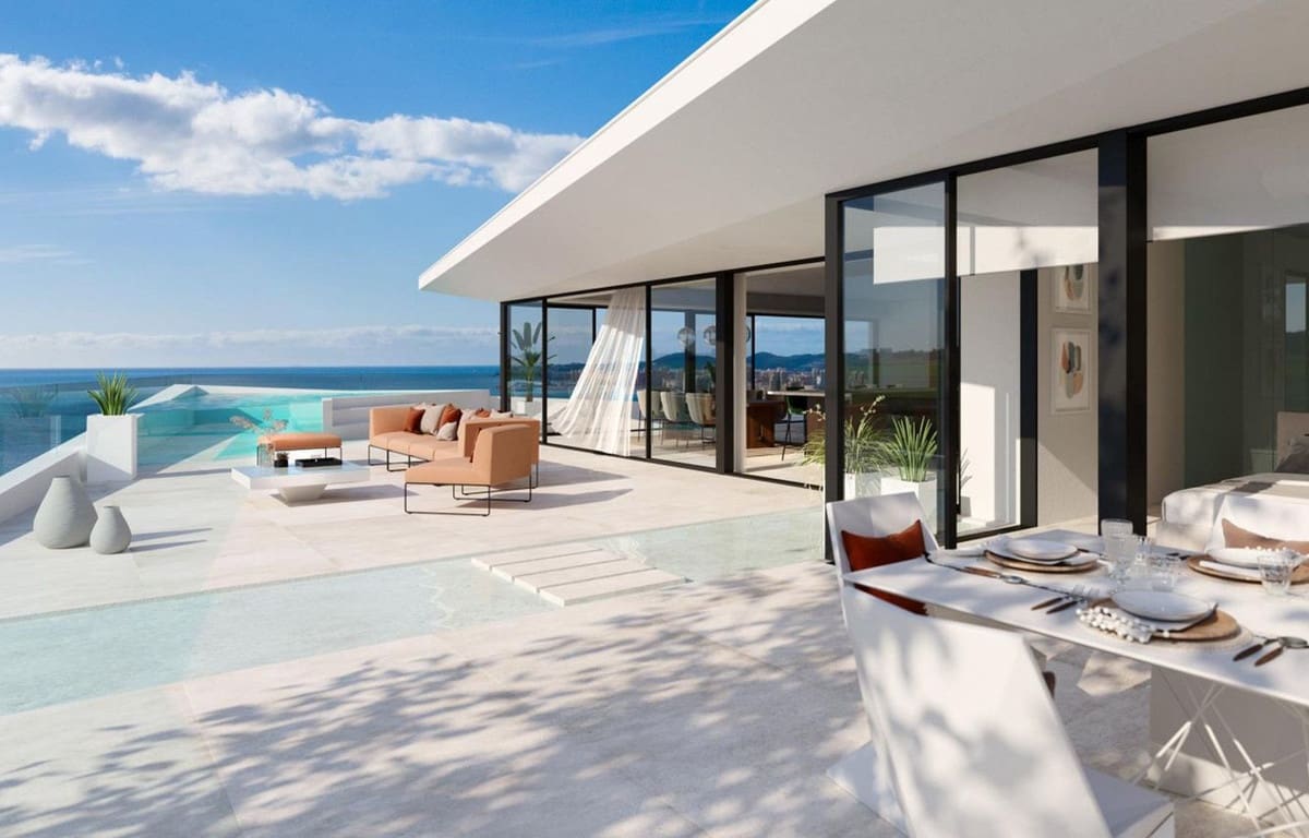 2 soverom Penthouse til salgs i Benalmadena Costa med svømmebasseng garasje - € 822 000 (Ref: 6840967)