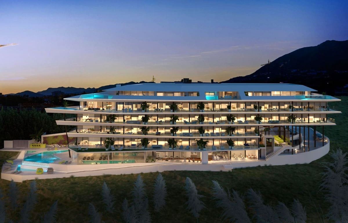 3 soveværelse Strandlejlighed til salg i Benalmadena Costa med swimmingpool garage - € 1.019.000 (Ref: 6840969)