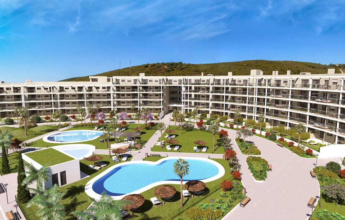 2 Zimmer Apartment zu verkaufen in Manilva mit Pool Garage - 415.000 € (Ref: 6967360)