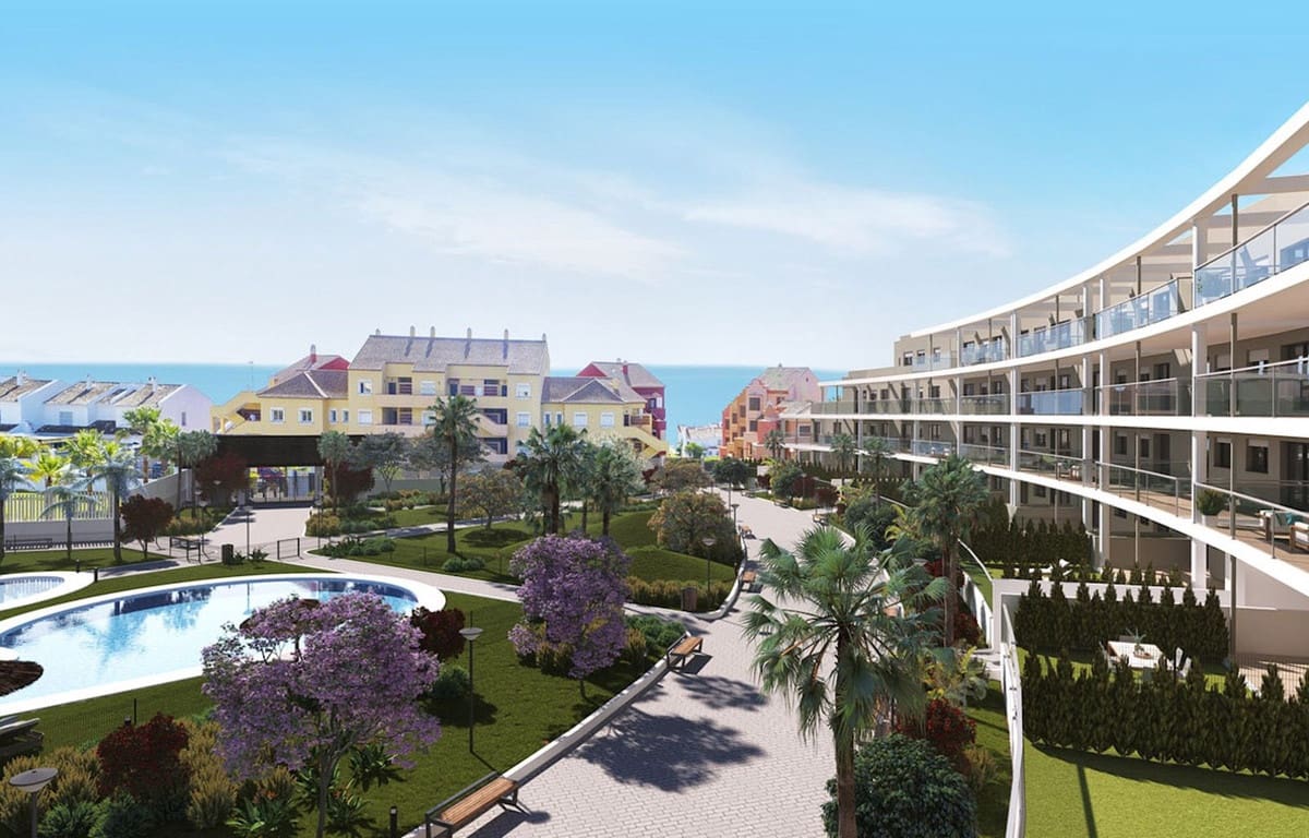 2 bedroom Apartment for sale in Manilva with pool garage - € 430,000 (Ref: 6967360)