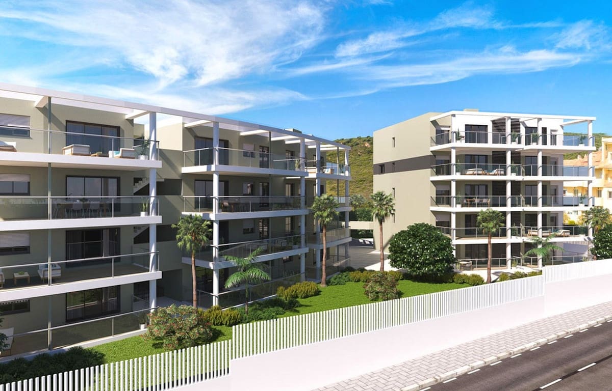 2 bedroom Apartment for sale in Manilva with pool garage - € 430,000 (Ref: 6967360)