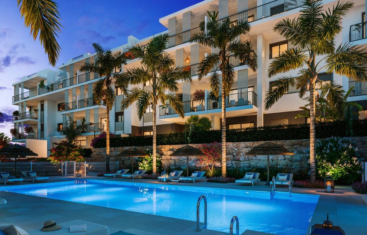 2 sypialnia Apartament na sprzedaż w Estepona z basenem garażem - 669 500 € (Ref: 6969606)