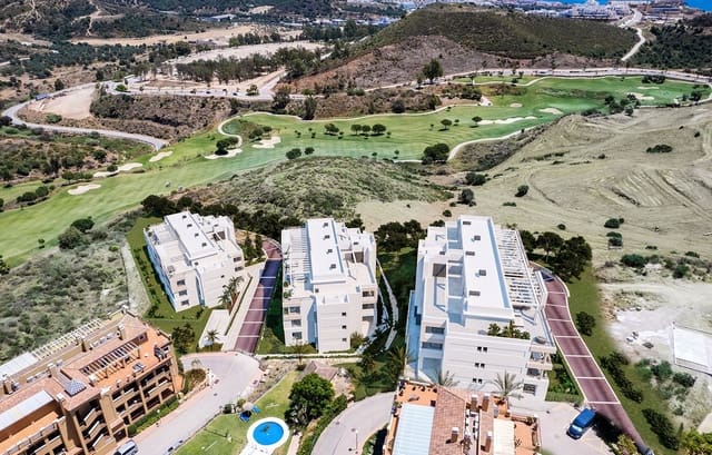 Apartamento de 2 habitaciones en La Cala Hills, Mijas en venta con piscina garaje - 352.430 € (Ref: 7052214)