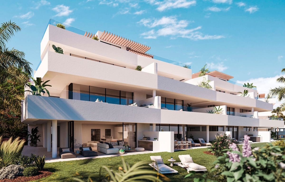 2 quarto Penthouse para venda em Estepona com piscina garagem - 860 783 € (Ref: 7131989)