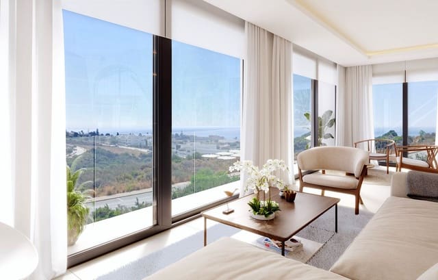 4 sypialnia Willa na sprzedaż w Estepona z basenem garażem - 730 000 € (Ref: 7141129)