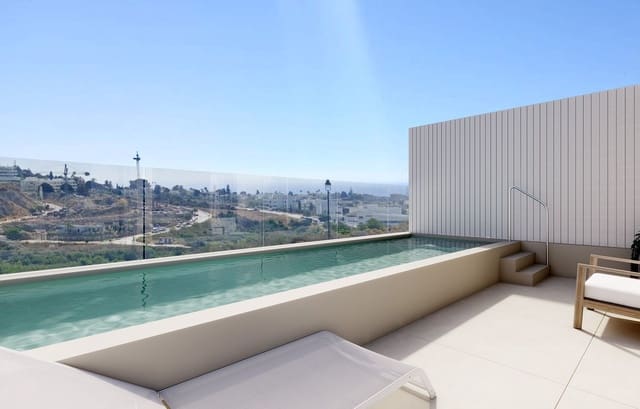 4 sypialnia Willa na sprzedaż w Estepona z basenem garażem - 730 000 € (Ref: 7141129)