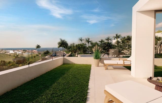 4 sypialnia Willa na sprzedaż w Estepona z basenem garażem - 730 000 € (Ref: 7141129)