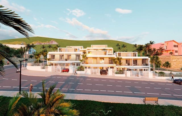 4 sypialnia Willa na sprzedaż w Estepona z basenem garażem - 730 000 € (Ref: 7141129)