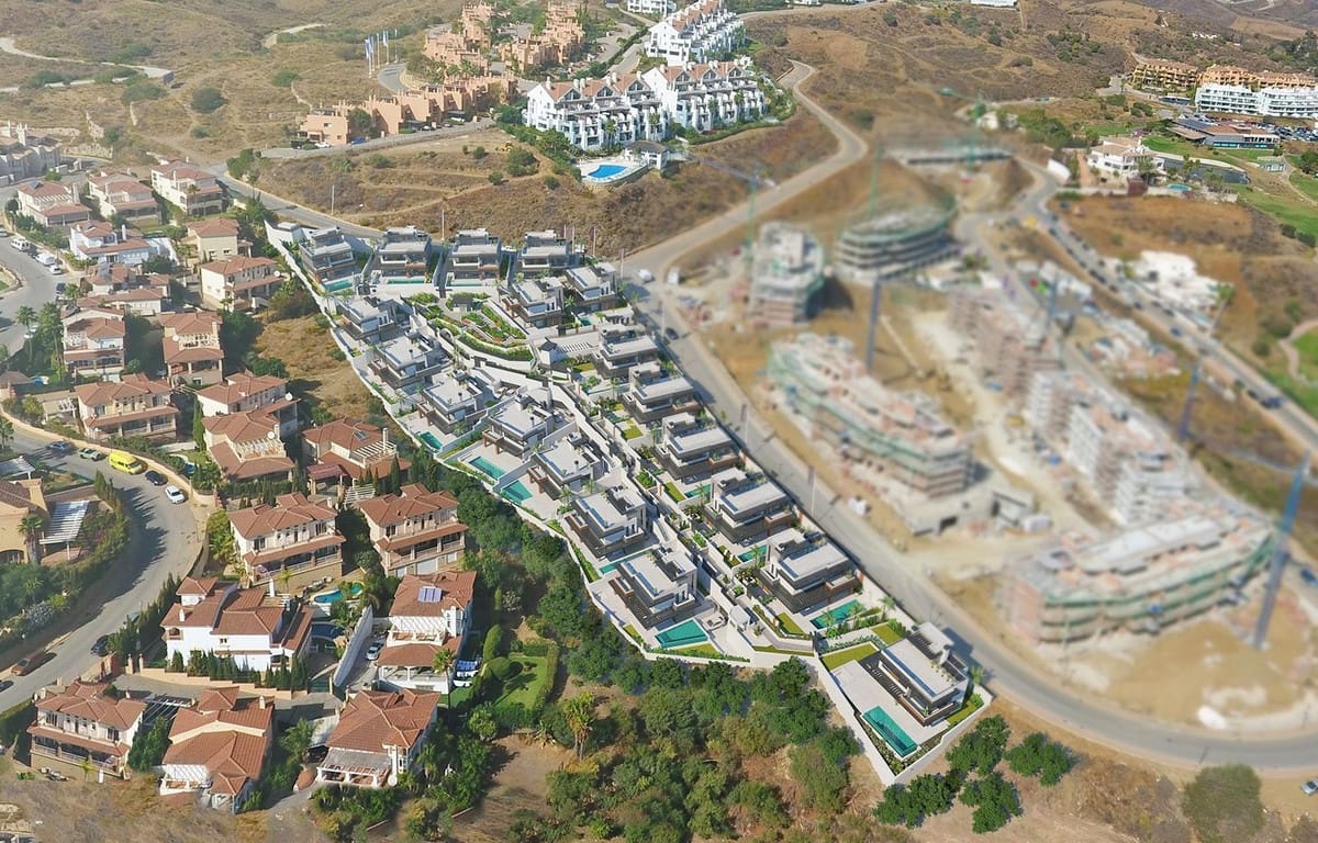 3 sovrum Villa till salu i Mijas Costa med pool garage - 1 860 000 € (Ref: 7197556)