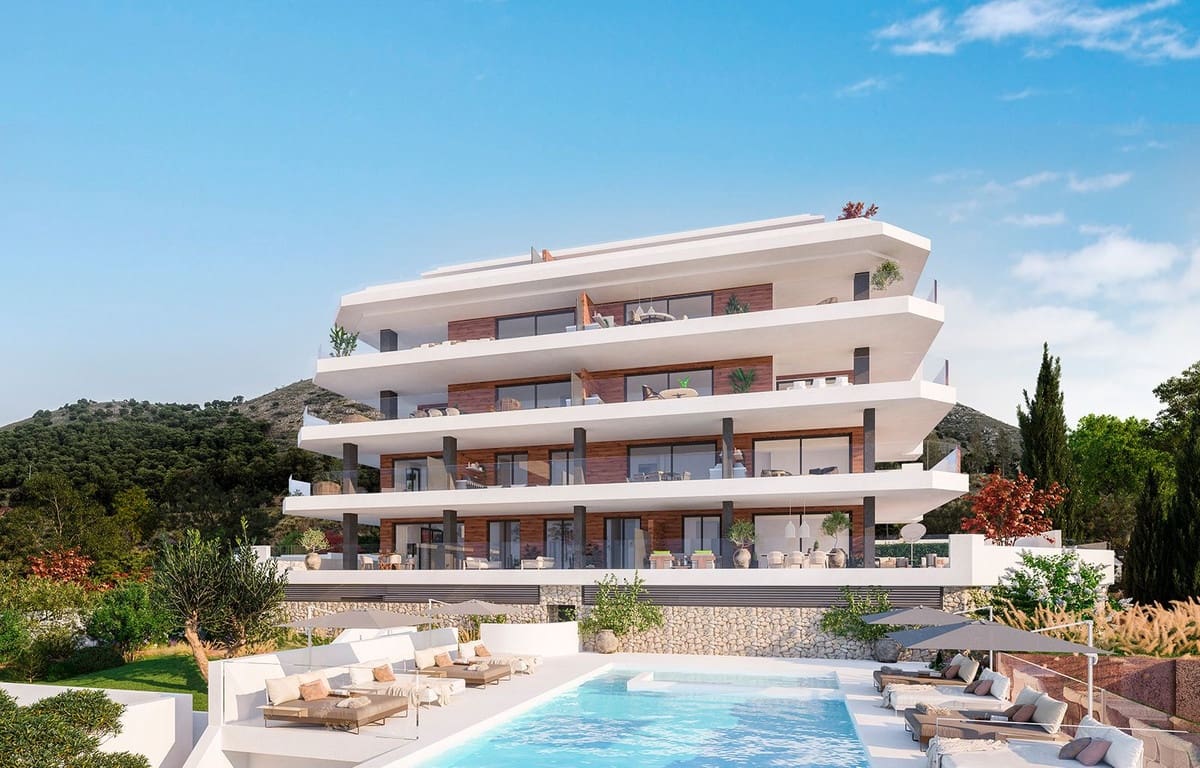 2 bedroom Penthouse for sale in Benalmadena with pool garage - € 669,000 (Ref: 7233736)