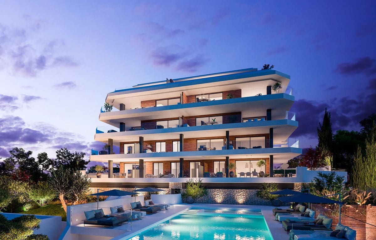 2 bedroom Penthouse for sale in Benalmadena with pool garage - € 669,000 (Ref: 7233736)