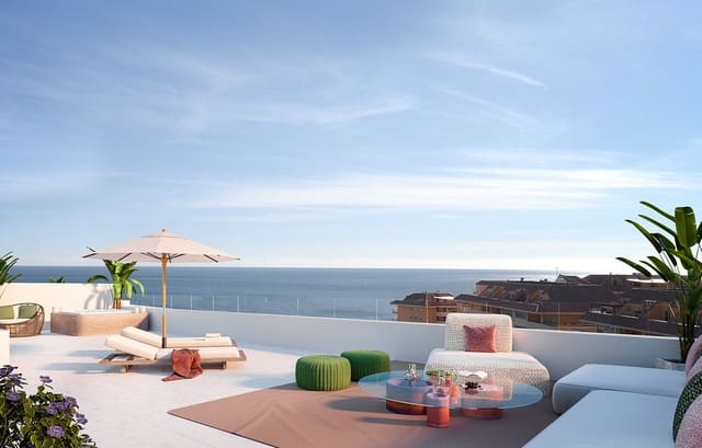 2 bedroom Beach Apartment for sale in Benalmádena with pool garage - € 580,000 (Ref: 7430203)