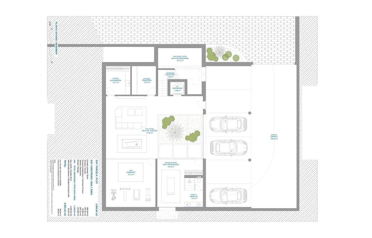 4 bedroom Villa for sale in Estepona with pool garage - € 14,100,000 (Ref: 7499551)