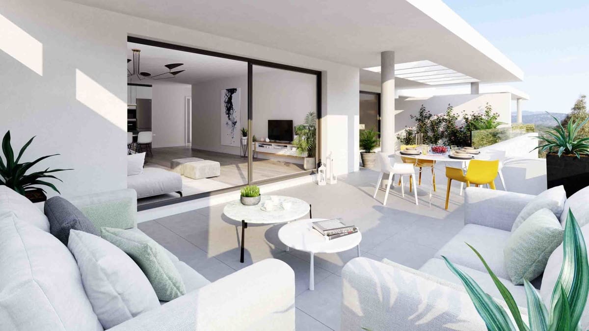 Apartamento de 3 habitaciones en Estepona en venta con piscina garaje - 385.000 € (Ref: 7601650)