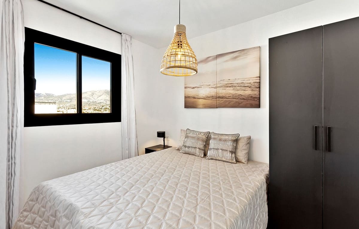 2 bedroom Apartment for sale in La Cala de Mijas with pool garage - € 335,000 (Ref: 7629489)