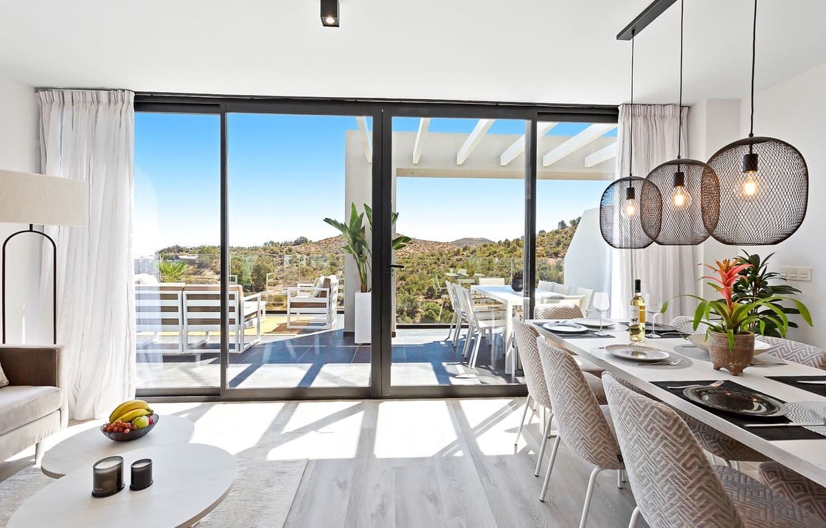 2 bedroom Apartment for sale in La Cala de Mijas with pool garage - € 335,000 (Ref: 7629489)