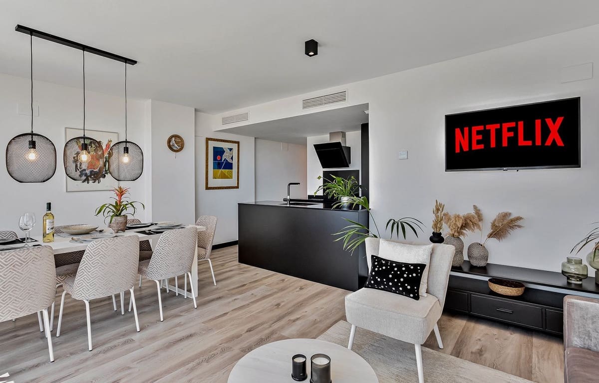 2 bedroom Apartment for sale in La Cala de Mijas with pool garage - € 339,000 (Ref: 7629489)