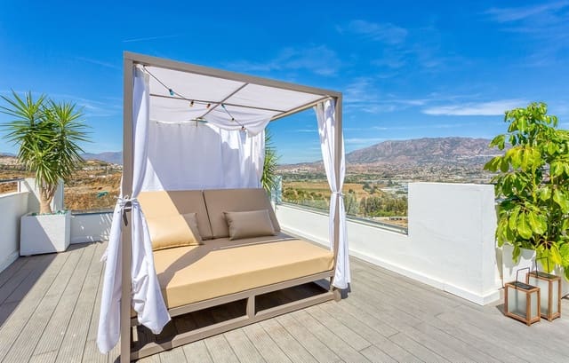 2 chambre Appartement à vendre à La Cala de Mijas, Mijas avec piscine garage - 339 000 € (Ref: 7629489)