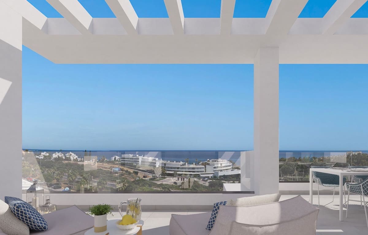 3 bedroom Apartment for sale in Estepona with pool garage - € 725,000 (Ref: 7705814)