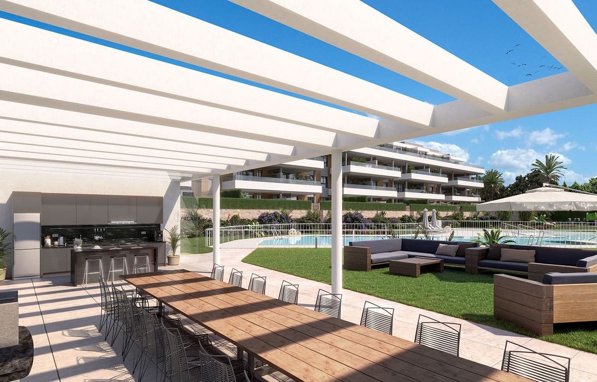 2 soverom Leilighet til salgs i Torremolinos med svømmebasseng garasje - € 645 000 (Ref: 7727594)