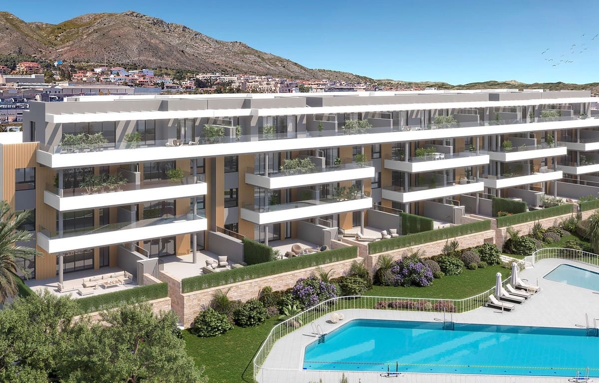2 soverom Leilighet til salgs i Torremolinos med svømmebasseng garasje - € 645 000 (Ref: 7727594)