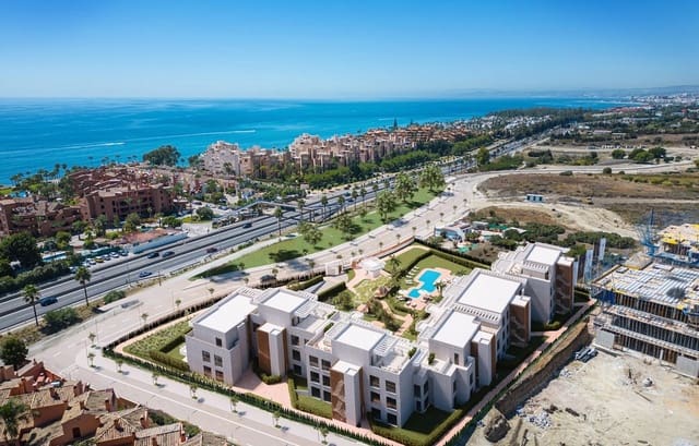 2 chambre Appartement à vendre à Estepona avec piscine garage - 497 000 € (Ref: 7759208)