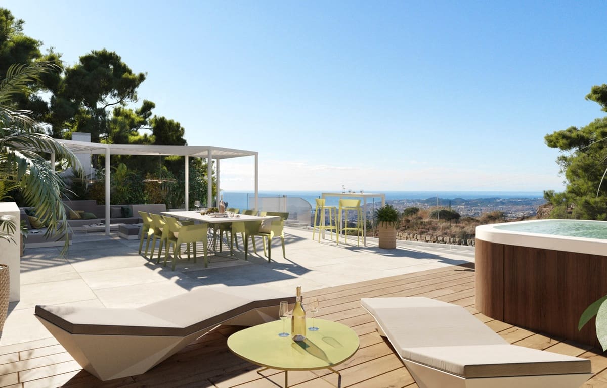 3 sypialnia Apartament na sprzedaż w Benalmadena z basenem garażem - 1 190 000 € (Ref: 7759213)