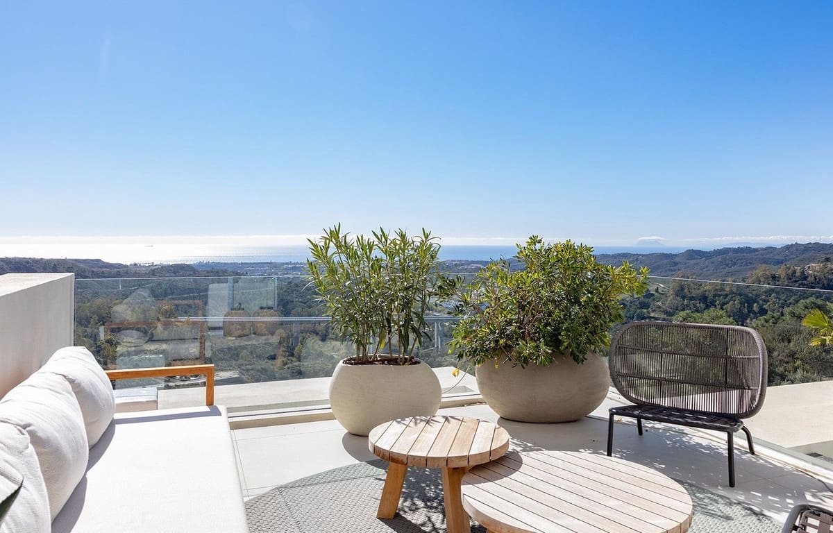 2 chambre Appartement à vendre à Benahavis avec piscine garage - 840 000 € (Ref: 7765577)