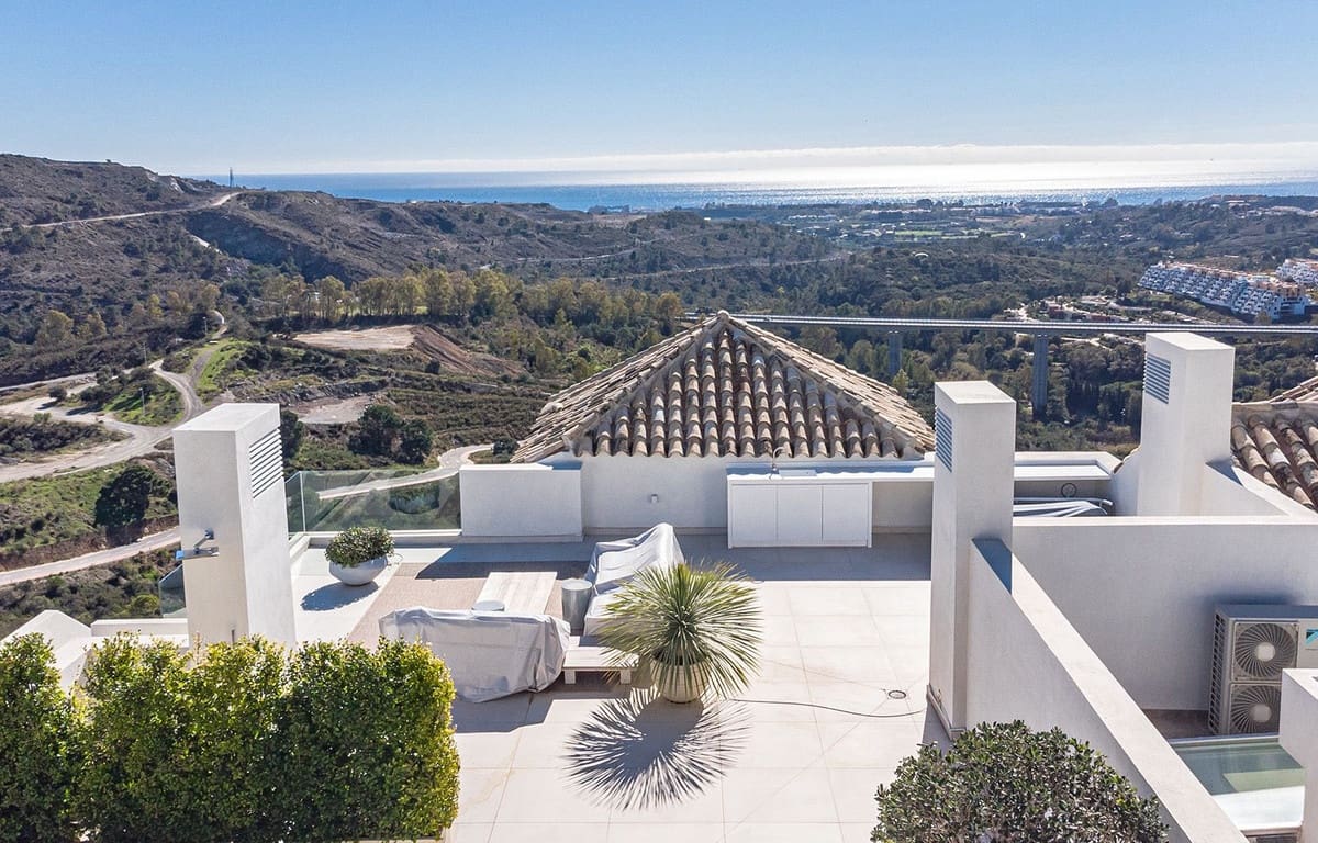 2 chambre Appartement à vendre à Benahavis avec piscine garage - 840 000 € (Ref: 7765577)