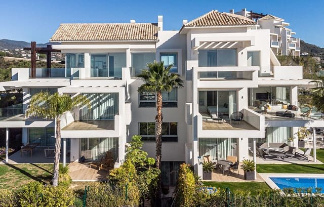 2 soverom Leilighet til salgs i Benahavís med svømmebasseng garasje - € 840 000 (Ref: 7765577)