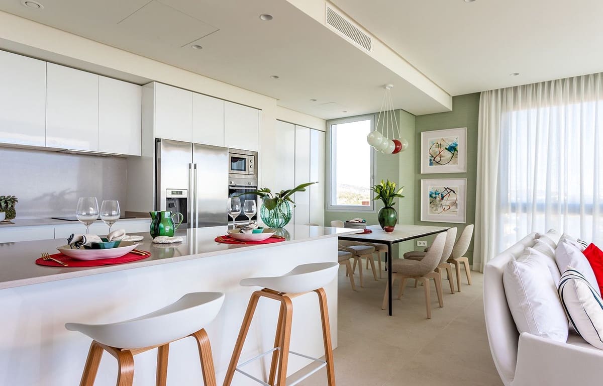 3 sypialnia Penthouse na sprzedaż w Benahavis z basenem garażem - 1 380 000 € (Ref: 7765578)