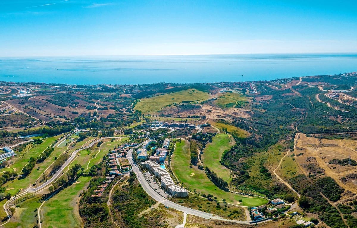 3 soveværelse Lejlighed til salg i Estepona med swimmingpool garage - € 438.000 (Ref: 7787106)