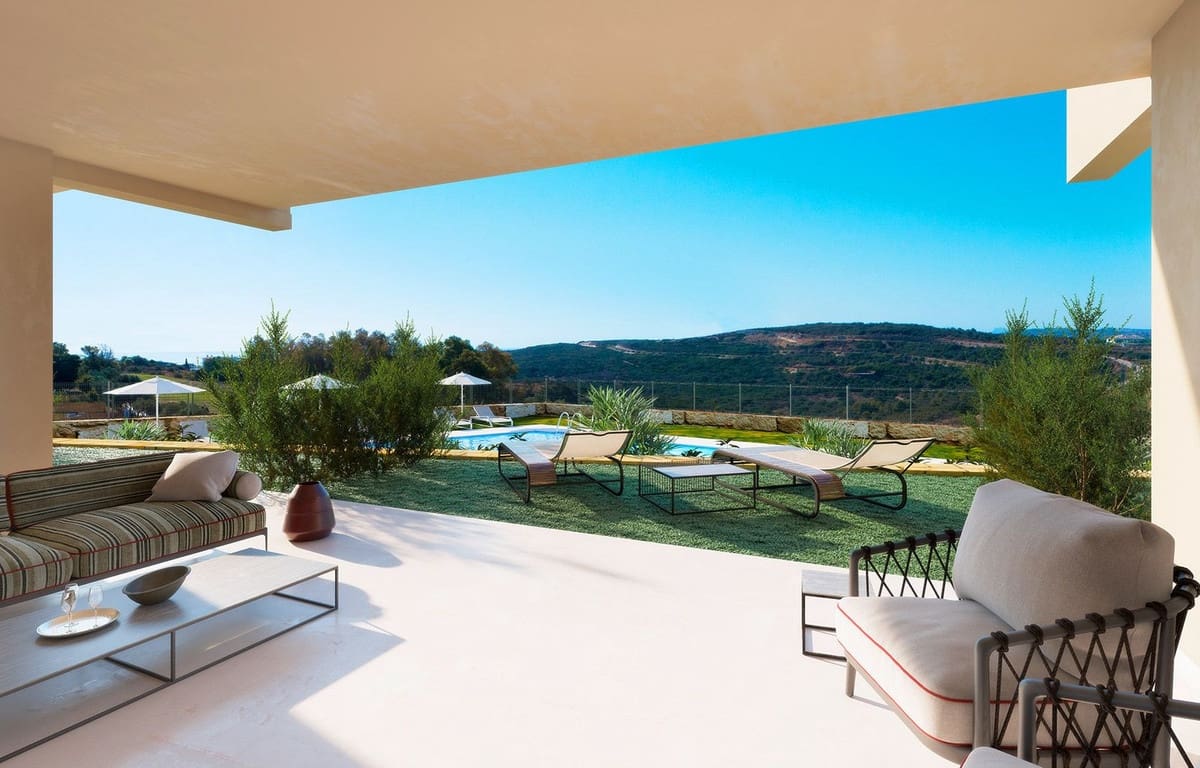 2 bedroom Apartment for sale in Estepona with pool garage - € 430,000 (Ref: 7787106)