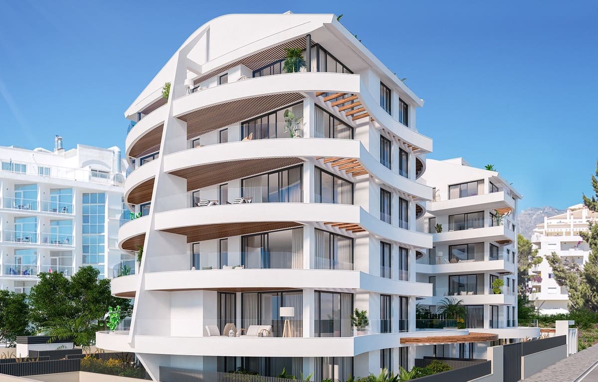 2 sovrum Strandlägenhet till salu i Benalmadena Costa med pool garage - 805 000 € (Ref: 7788717)